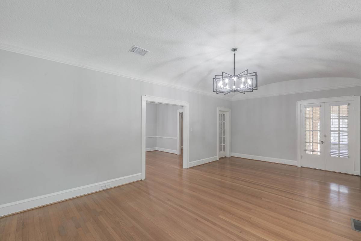 House for rent at 2311 Warner Rd, Fort Worth, TX 76110