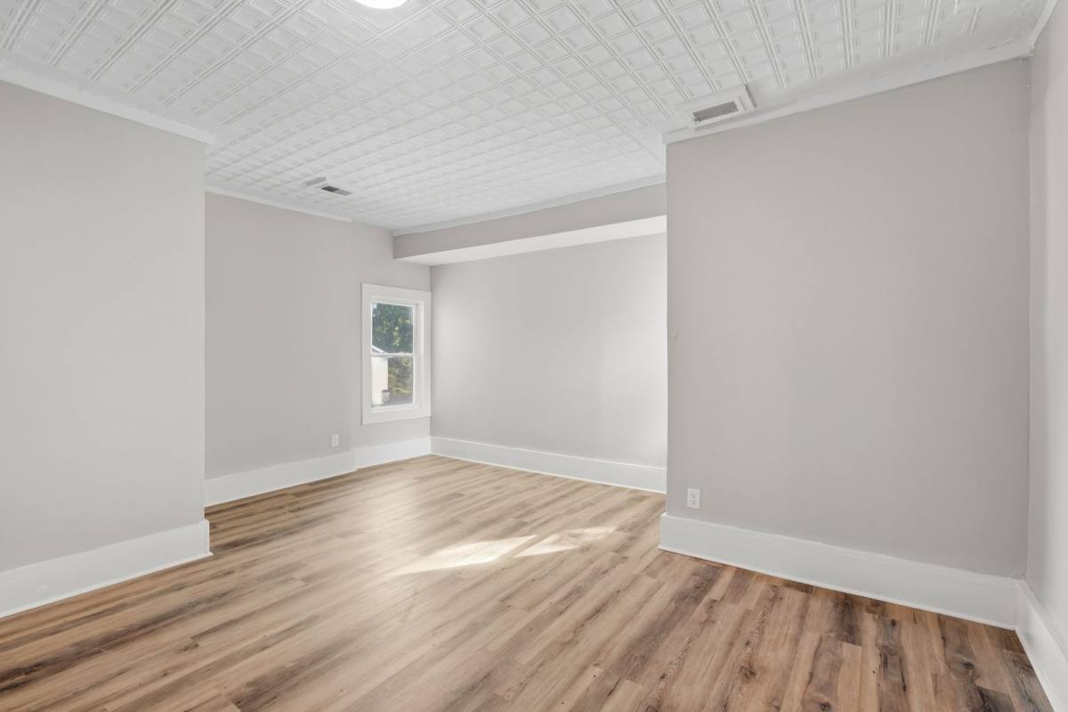 Apartment for rent at 834 Worthington St, Springfield, MA 01105