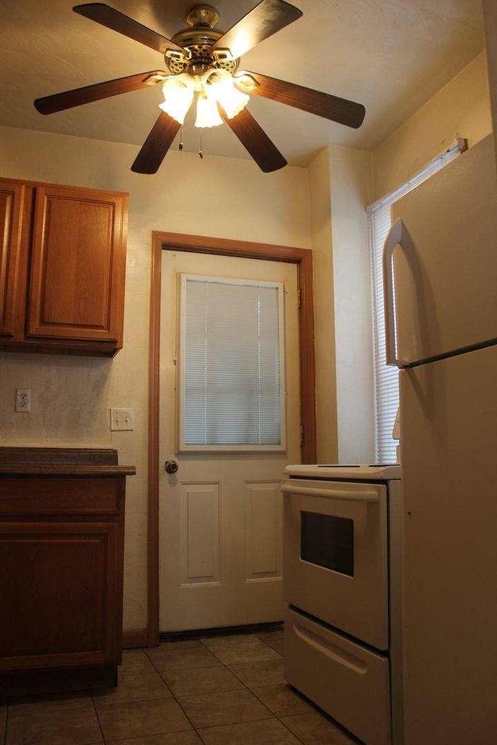 House for rent at 42 Laurel St, York, PA 17404
