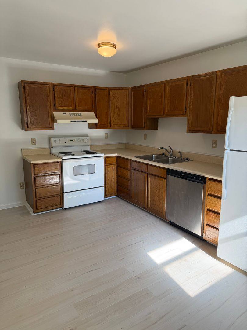 Apartment for rent at 1201 Victoria St, Winston Salem, NC 27105