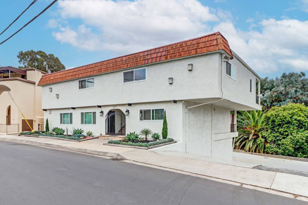 Apartment for rent at 207 W Marquita #7, San Clemente, CA 92672