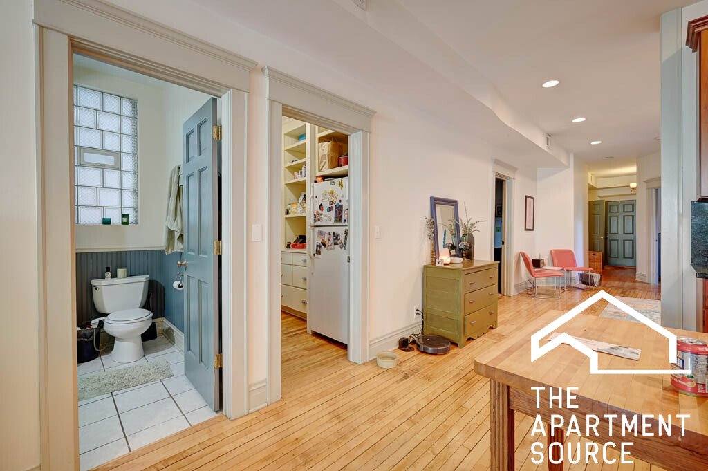 Apartment for rent at 882 N Marshfield #2F, Chicago, IL 60622