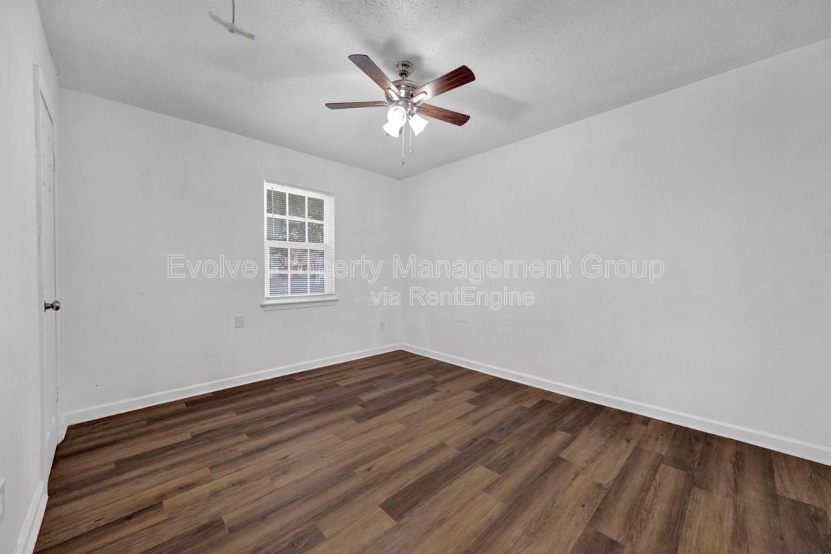 Apartment for rent at 2966 Yale Ave #7, Memphis, TN 38112