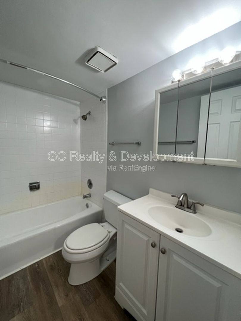 Condo for rent at 312 N Warwick Ave #1A, Westmont, IL 60559