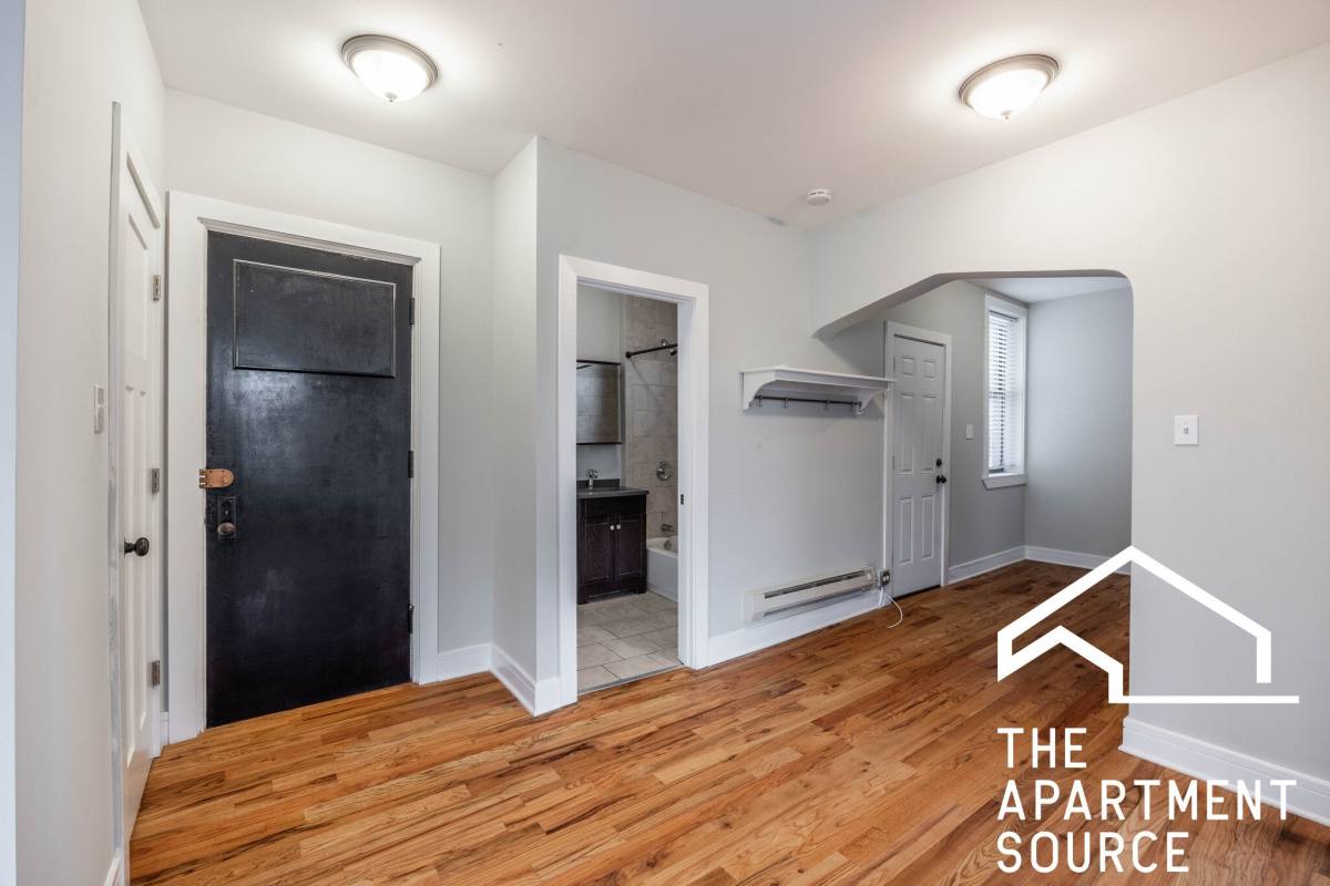 Apartment for rent at 4407 N Wolcott Ave #A3, Chicago, IL 60640