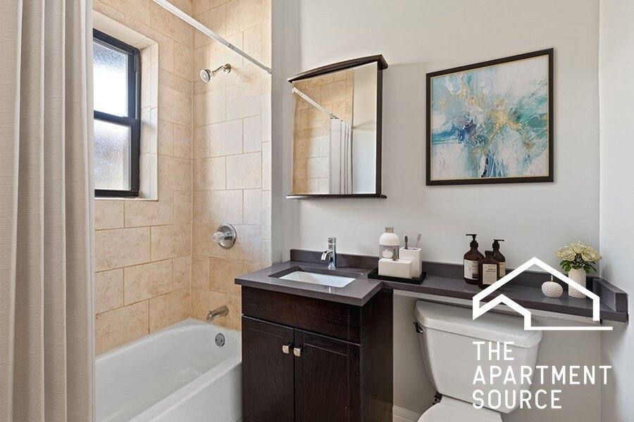 Apartment for rent at 4407 N Wolcott Ave #B3, Chicago, IL 60640