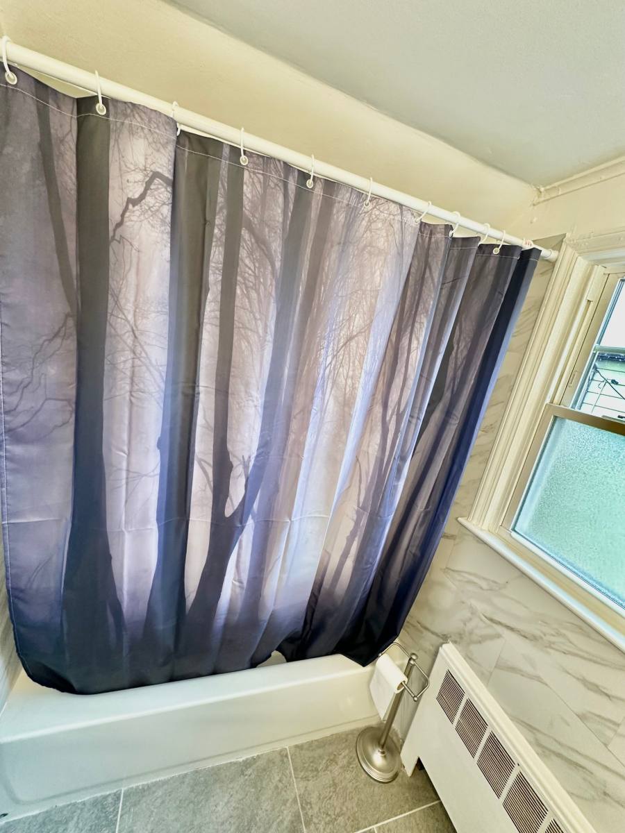 Apartment for rent at 68 Shipherd Ave, Lynbrook, NY 11563