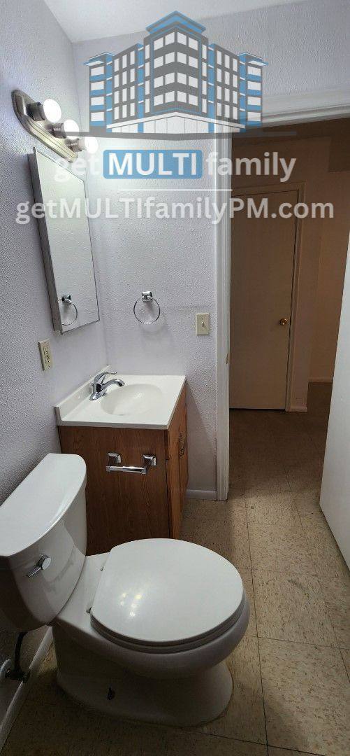 Apartment for rent at 10044 N 18th Ave #2, Phoenix, AZ 85021