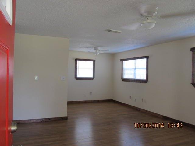 House for rent at 605 Jackson St, Farmersville, TX 75442