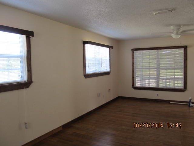 House for rent at 605 Jackson St, Farmersville, TX 75442