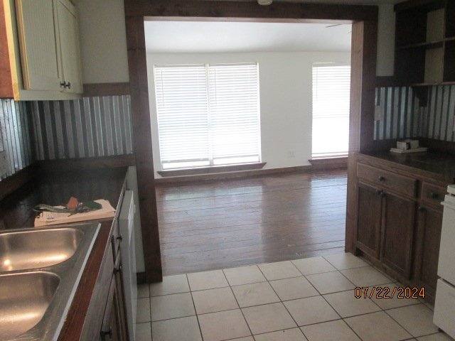House for rent at 121 N Hamilton, Farmersville, TX 75442