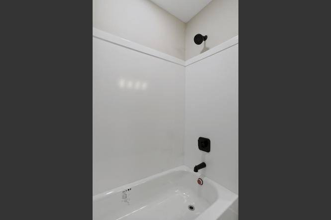 Apartment for rent at 302 N Mildred St #200, Charles Town, WV 25414
