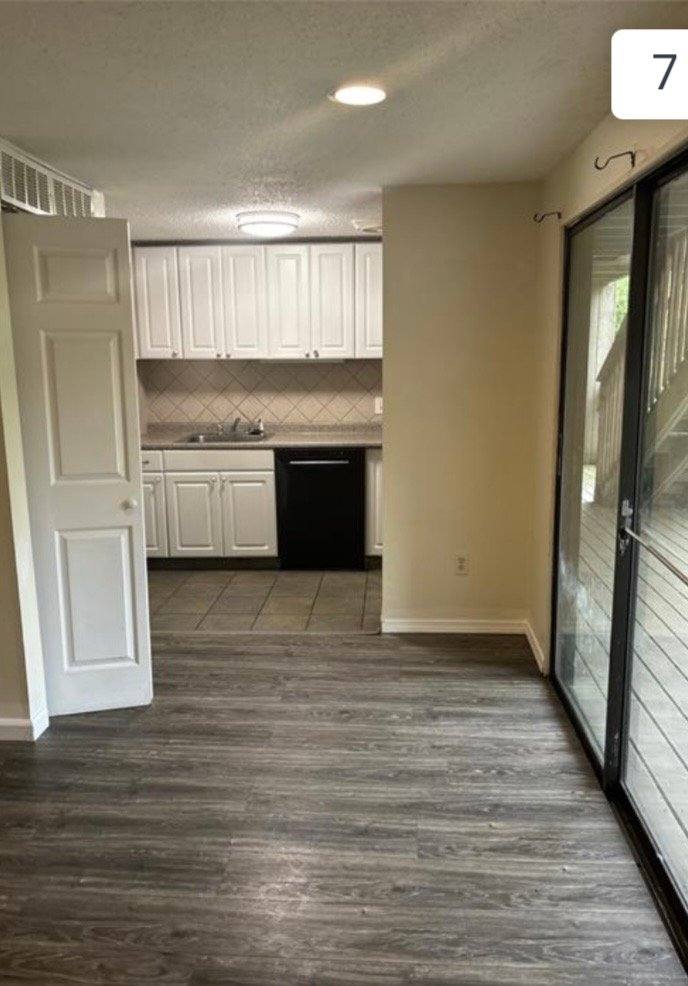 Apartment for rent at 20 Burgundy Hill Lane, Middletown, CT 06457