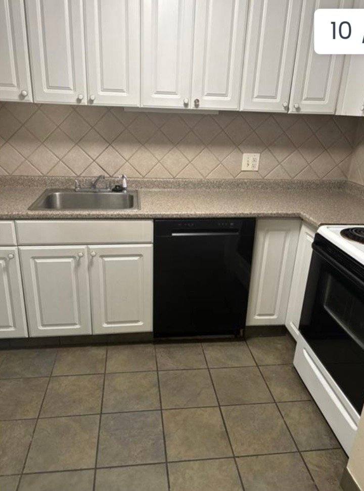 Apartment for rent at 20 Burgundy Hill Lane, Middletown, CT 06457