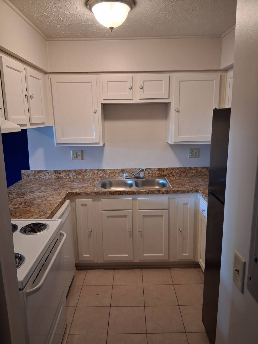 Apartment for rent at 1244 Ida St #4, Jacksonville, FL 32208