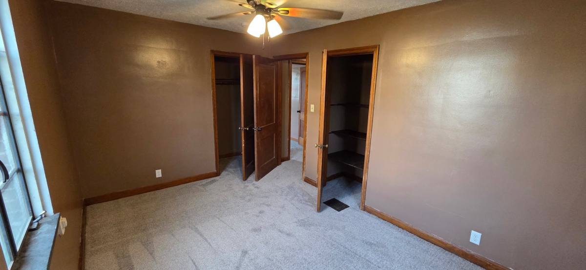 Apartment for rent at 153 E Walnut St, Lancaster, OH 43130