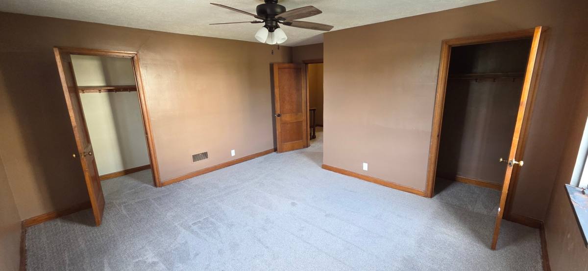 Apartment for rent at 153 E Walnut St, Lancaster, OH 43130