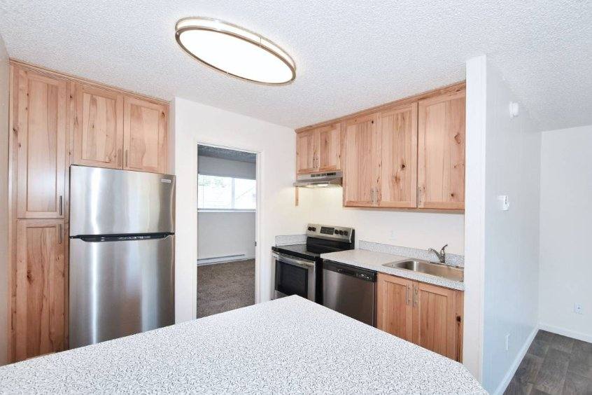 Apartment for rent at 3055 SE 20th Ave, Portland, OR 97202