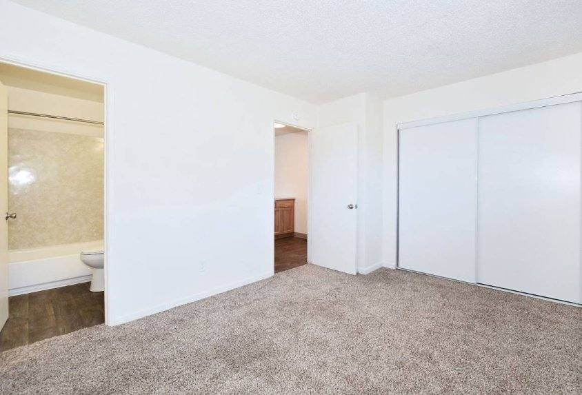 Apartment for rent at 3055 SE 20th Ave, Portland, OR 97202