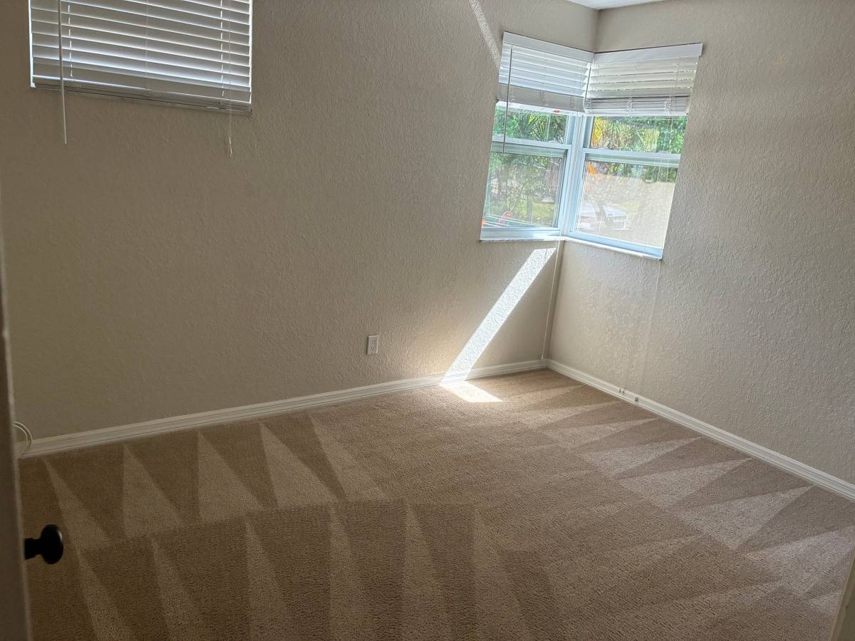 House for rent at 423 Wildwood Way, Clearwater, FL 33756