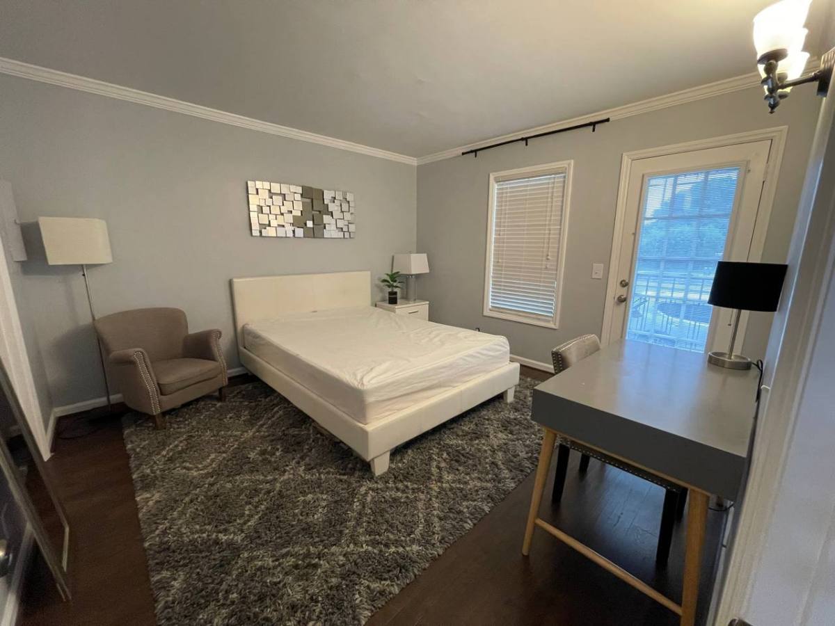 Apartment for rent at 2325 Elliston Place #104, Nashville, TN 37203