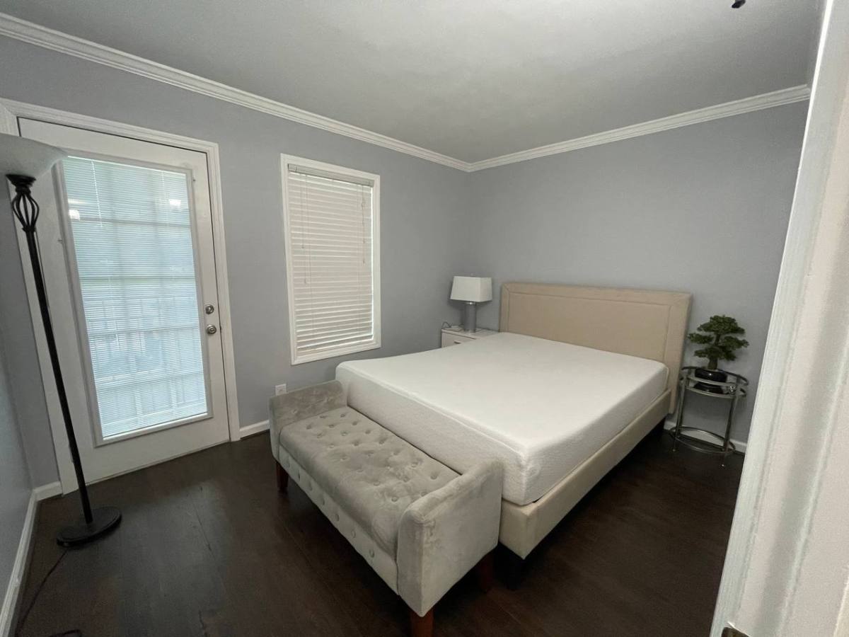 Apartment for rent at 2325 Elliston Place #104, Nashville, TN 37203