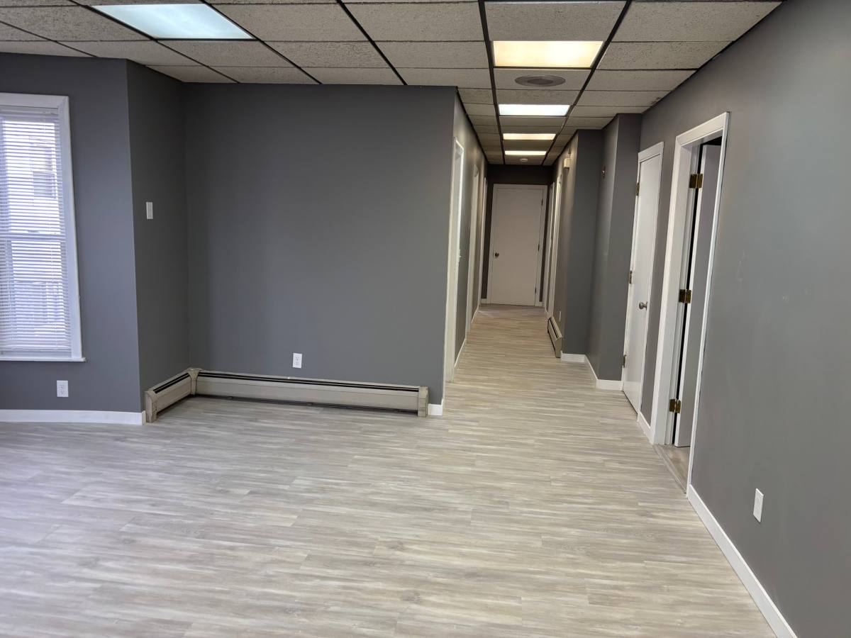 Apartment for rent at 161 High St #1, Taunton, MA 02780
