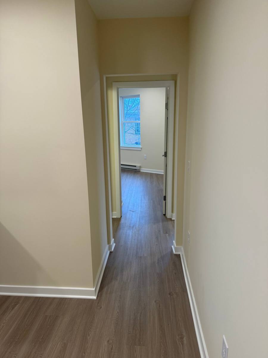Apartment for rent at 135 E Ross St - 2nd Floor, Lancaster, PA 17602