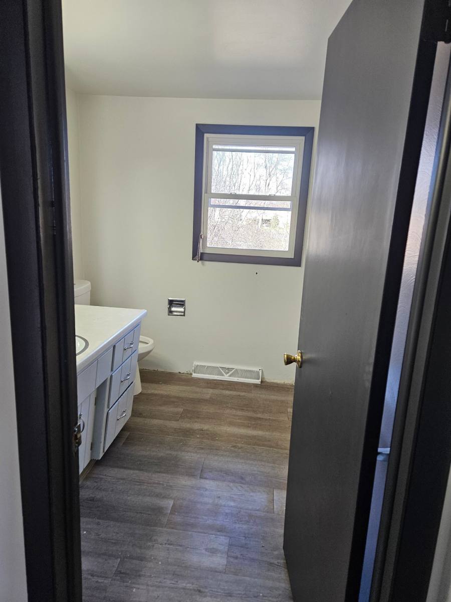 Townhouse for rent at 1403 Beech Tree Dr, Green Bay, WI 54304