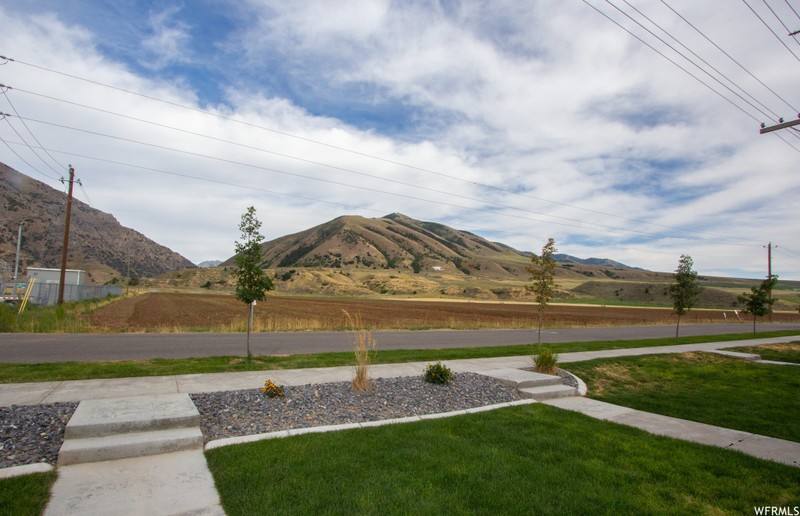 Townhouse for rent at 376 S 1540 E, Hyrum, UT 84319