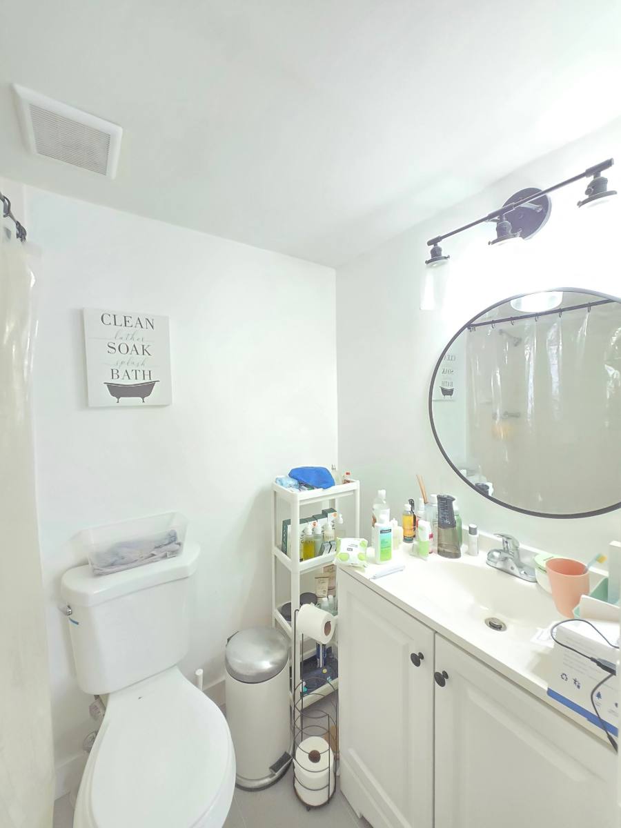 Apartment for rent at 7420 Stirling Rd, Hollywood, FL 33024