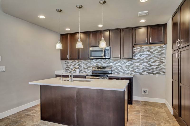 Townhouse for rent at 4492 W Milford Dr, South Jordan, UT 84009