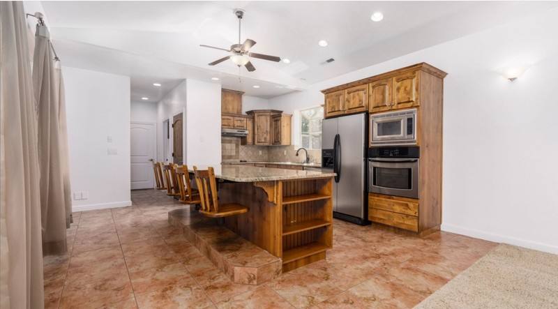 Apartment for rent at 584 W Mariposa Dr, Washington, UT 84780