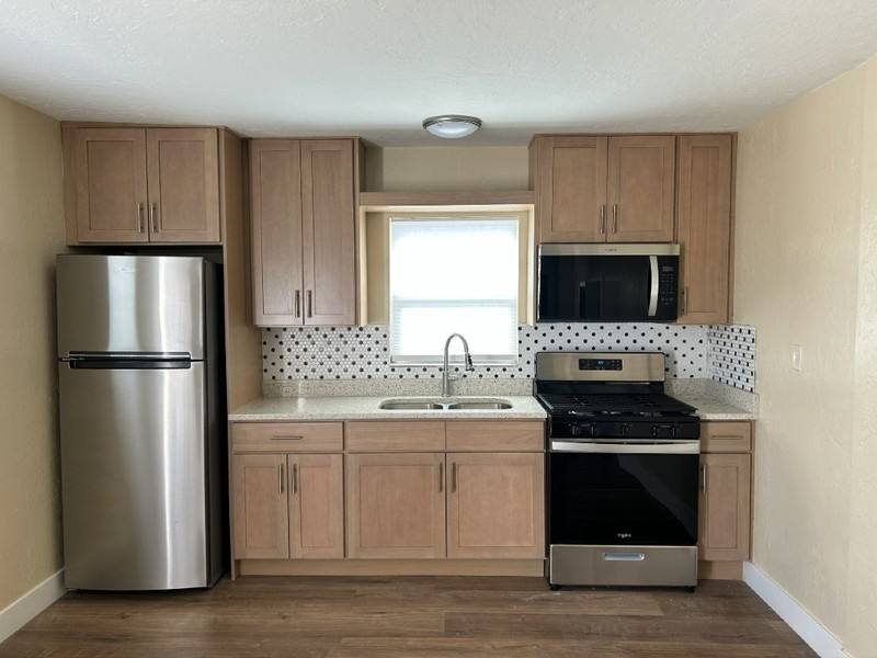 Townhouse for rent at 610 W 3rd Ave #2, Midvale, UT 84047