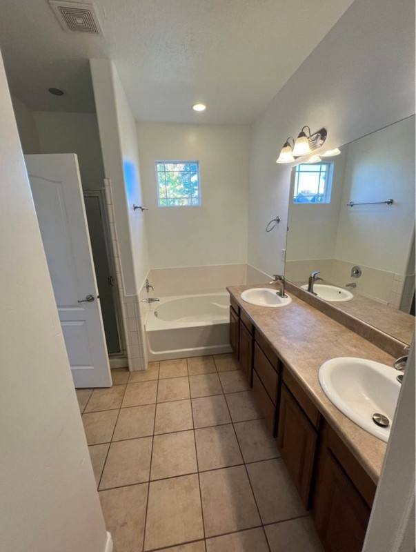 Townhouse for rent at 1474 W 10 S, Pleasant Grove, UT 84062