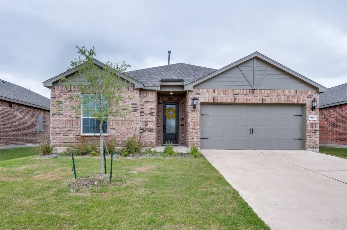 House for rent at 925 Emerson, Anna, TX 75409