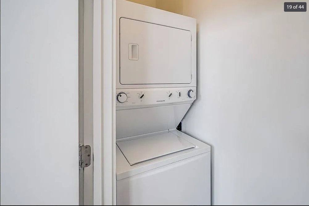 Apartment for rent at 141 E Wythe St, Petersburg, VA 23803