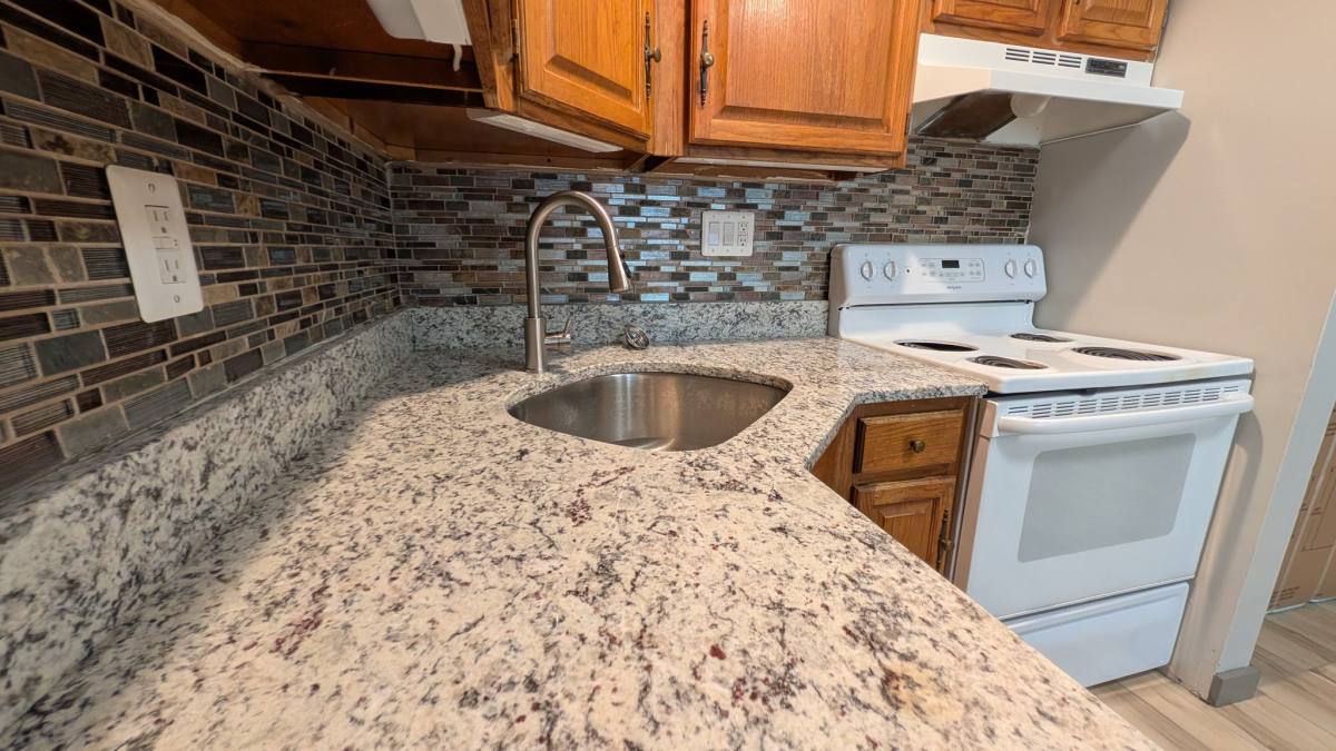 Apartment for rent at 17 Regan St #5B, Vernon Rockville, CT 06066