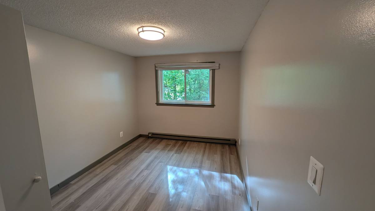 Apartment for rent at 17 Regan St #5B, Vernon Rockville, CT 06066