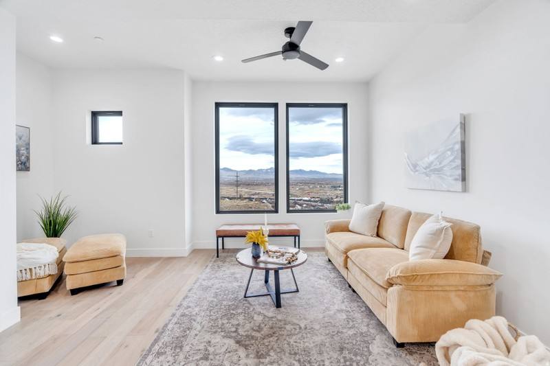 Townhouse for rent at 14414 S Champ Cove, Draper, UT 84020