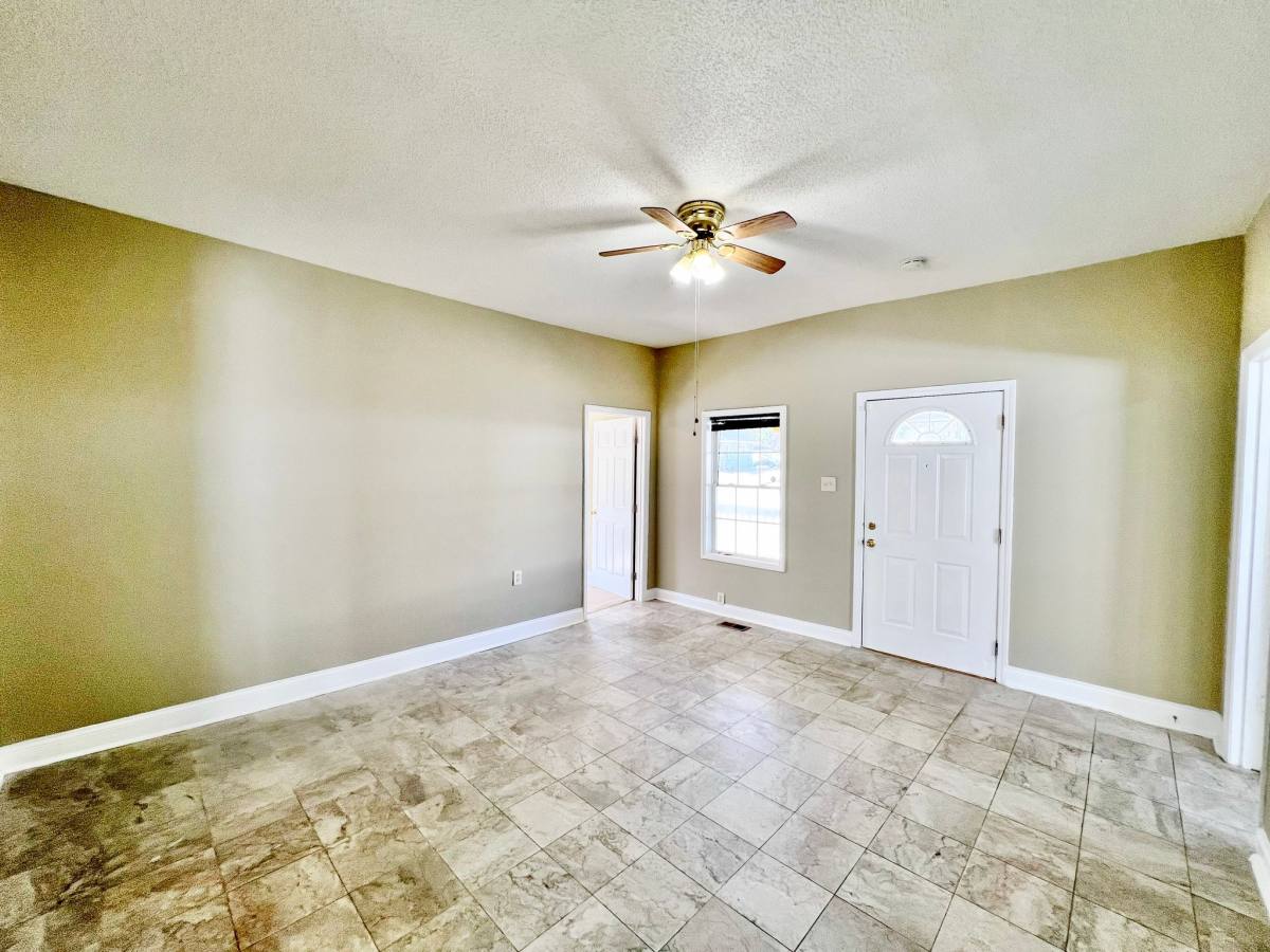 House for rent at 829 Dillard St, Greensboro, NC 27403