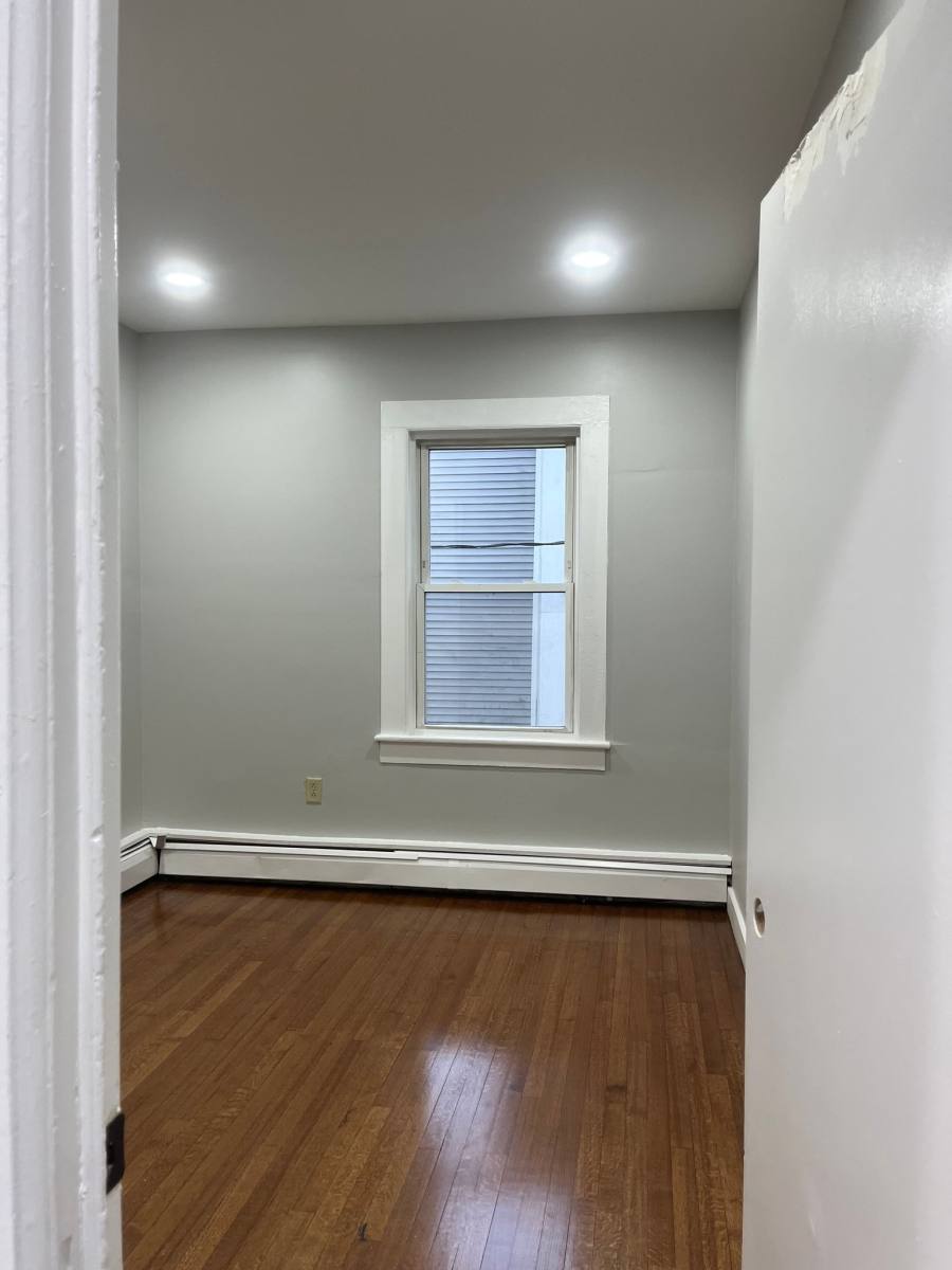 Apartment for rent at 54-56 Village St #54, Vernon Rockville, CT 06066