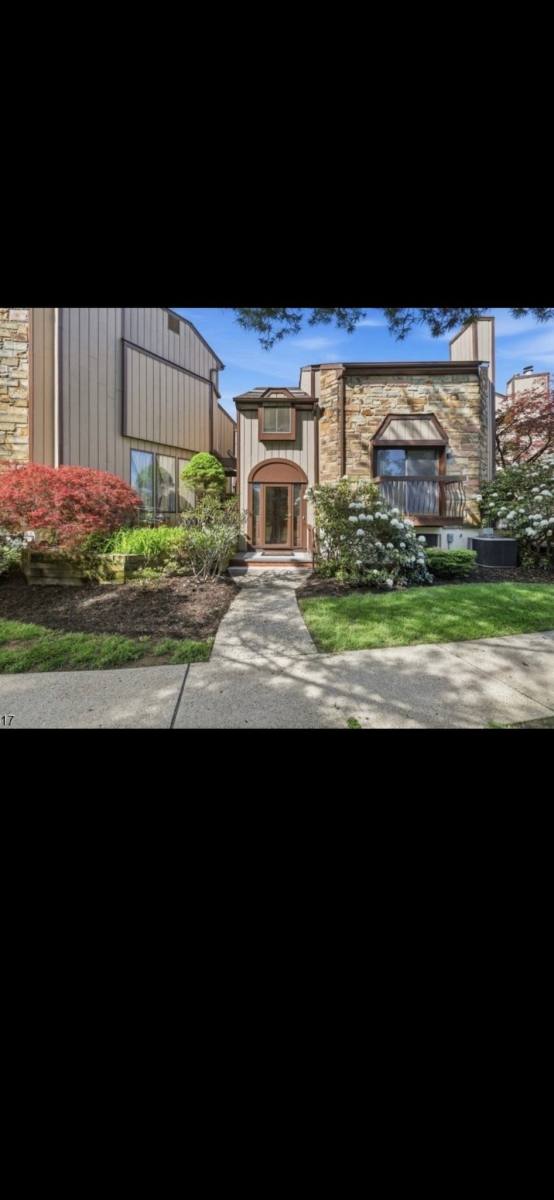 Townhouse for rent at 15 Delbarton Court, Hackettstown, NJ 07840