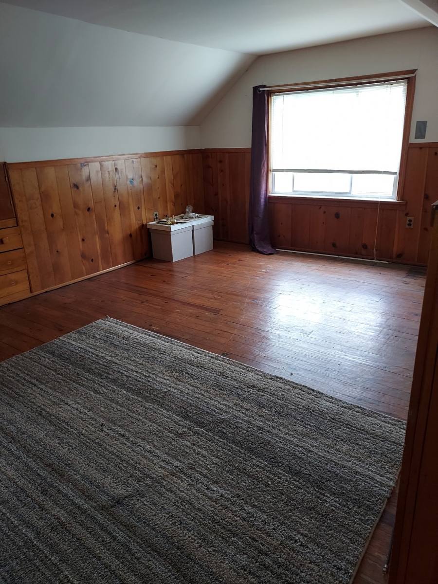 House for rent at 17488 McCracken Rd, Maple Heights, OH 44137