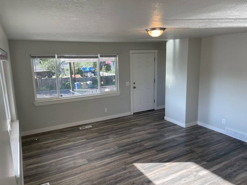 Apartment for rent at 341 E Blaine Ave #1, Salt Lake City, UT 84115