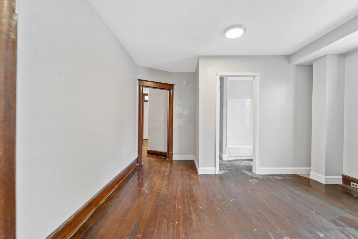 Apartment for rent at 4 Baxter St #LEFT, Binghamton, NY 13901