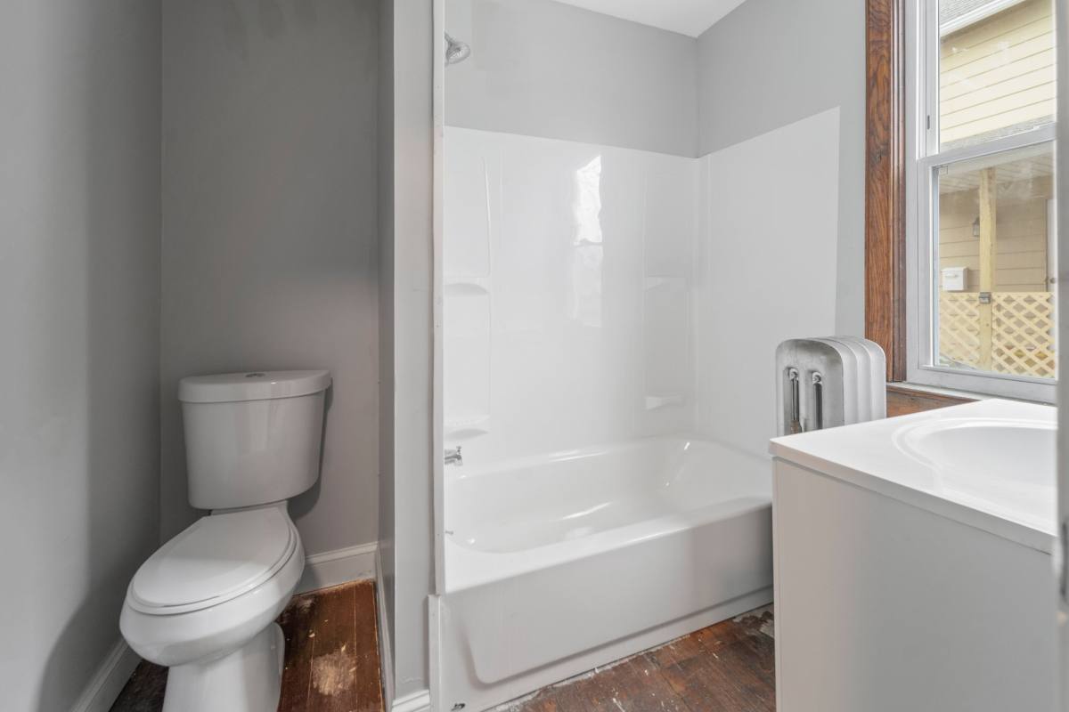 Apartment for rent at 4 Baxter St #LEFT, Binghamton, NY 13901