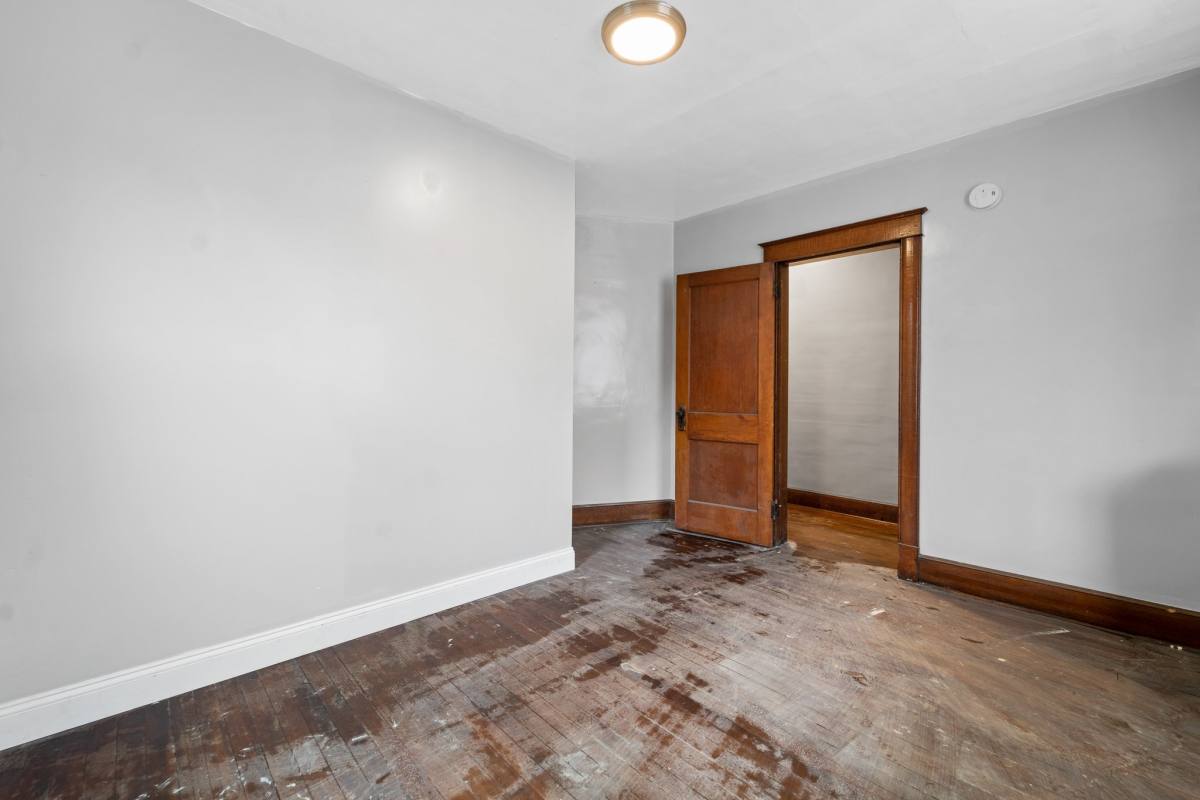 Apartment for rent at 4 Baxter St #LEFT, Binghamton, NY 13901