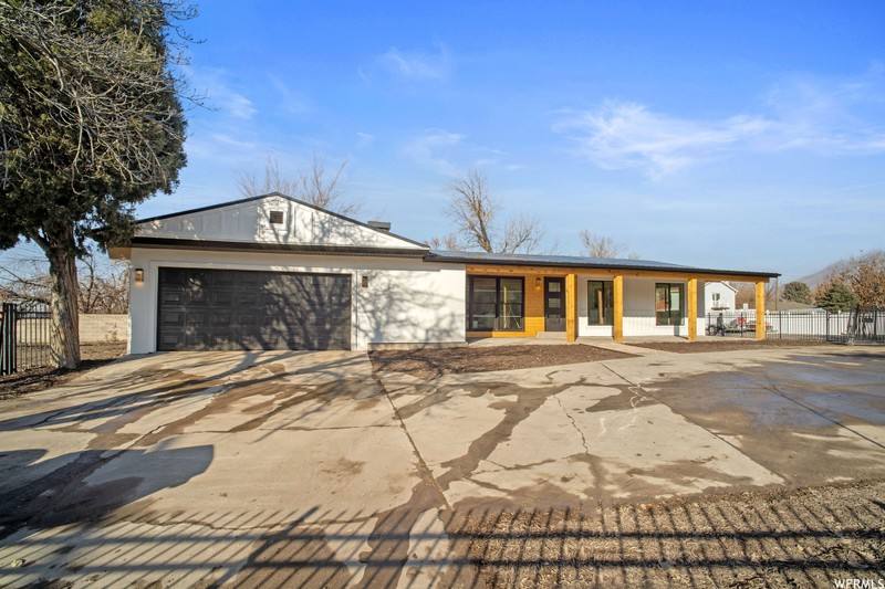 Apartment for rent at 5590 S Edgewood Dr #2, Salt Lake City, UT 84117