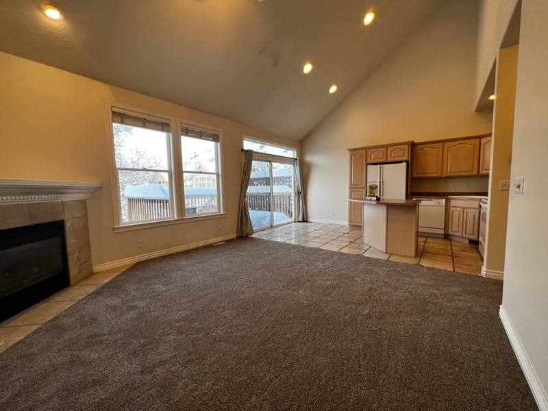Townhouse for rent at 11 E 2200 S, Bountiful, UT 84010
